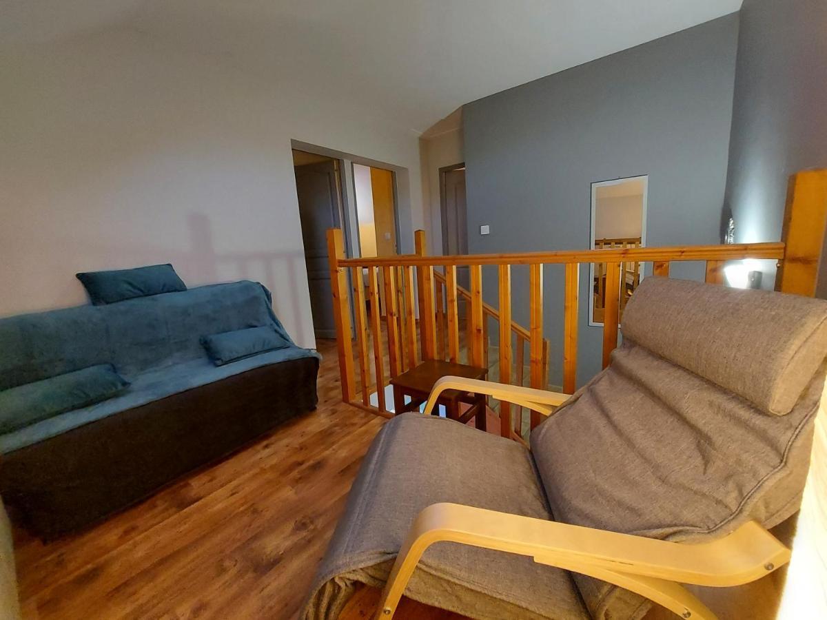 Entre Lac Et Montagne, Chaleureuse Maison 3 Pieces Avec Tres Belle Vue Lac D'Annecy. Terrasse, Jardin, Parking, Cheminee, Barbecue …. 생조리오즈 외부 사진