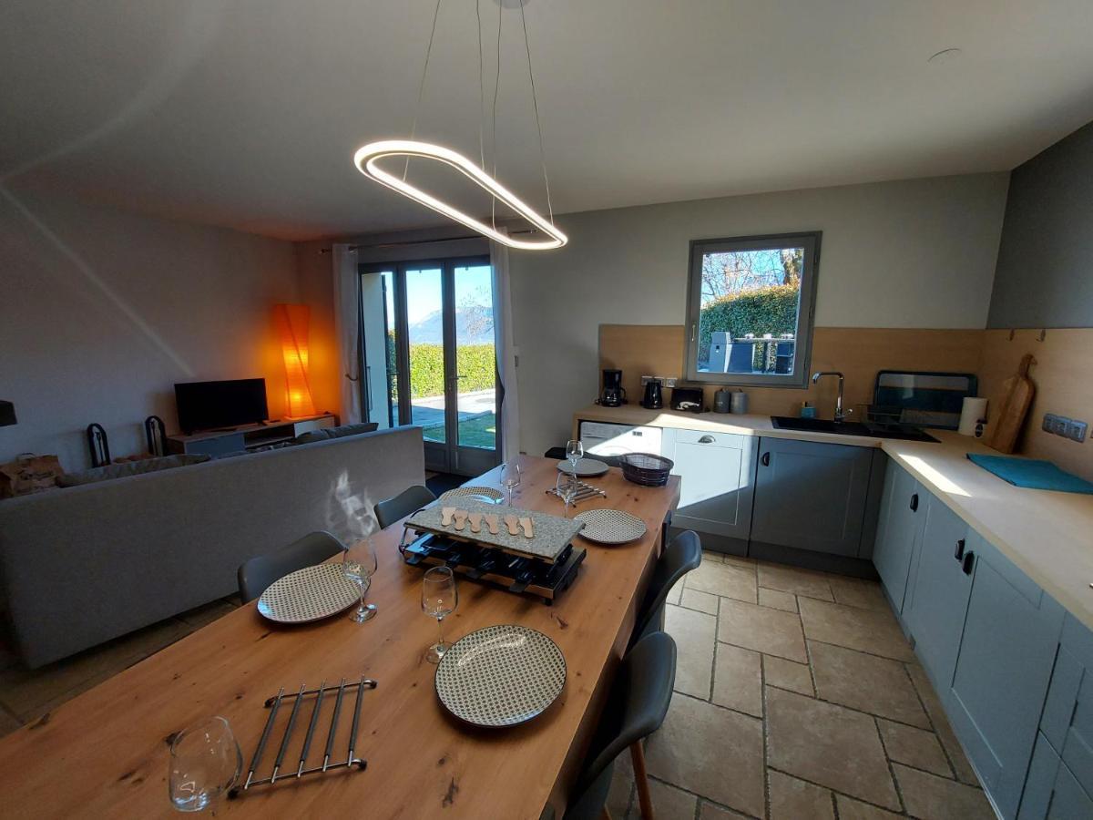 Entre Lac Et Montagne, Chaleureuse Maison 3 Pieces Avec Tres Belle Vue Lac D'Annecy. Terrasse, Jardin, Parking, Cheminee, Barbecue …. 생조리오즈 외부 사진